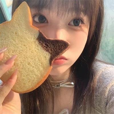 孤苦盲女阿玲